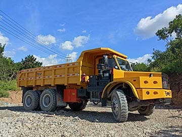 遼寧20噸地下自卸車使用現(xiàn)場(chǎng)